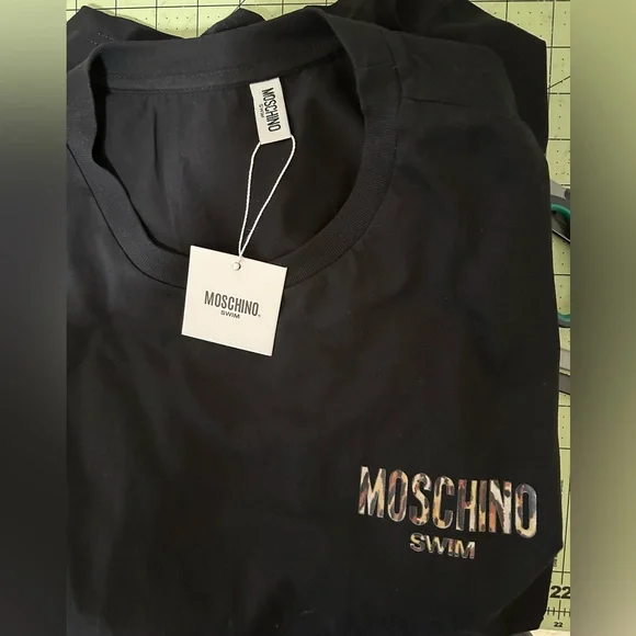 Moschino designer new black swim shirt L - Picture 1 of 7